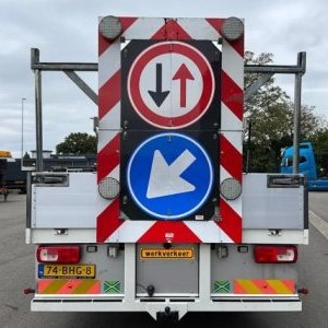 foto 4x2 Platform DAF+ Kraan Hiab 20t