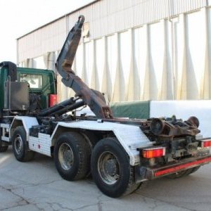 foto 32t/8x4 DAF Abrollkipper