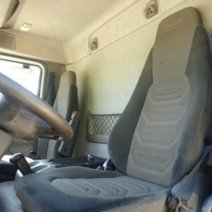 foto 15t DAF LF 55.220 + HMF 735