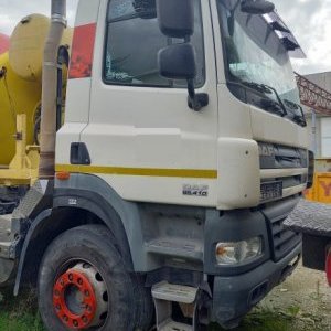 foto 9m3 Beton mischer Kurta 8x4 DAF