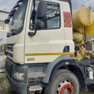 foto 9m3 Beton mischer Kurta 8x4 DAF