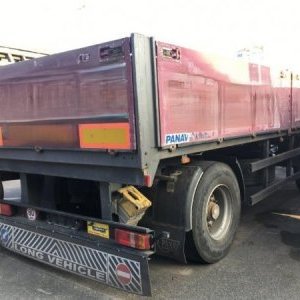 foto 6x2 DAF 6.5m mit kran +18t Panav